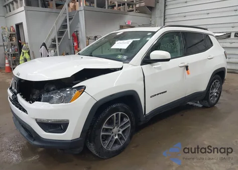 2019 Jeep Compass Sun And Wheel Fwd из США, поврежденный, VIN 3C4NJCBB8KT685910
